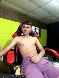 Artursmith webcam model stream image