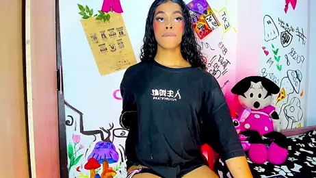 bloom444 webcam model stream image