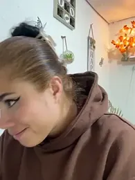 Sweet__Nurse1 webcam model stream image