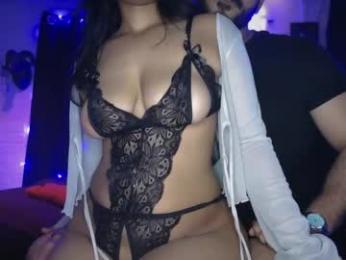 travisandnina webcam model stream image