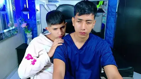 darwinandbrayann webcam model stream image