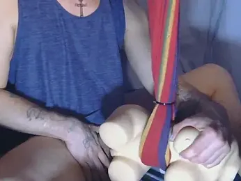 IxanSantiago95 webcam stripchat model stream image