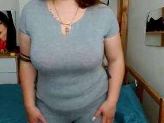 leilabeayte24 webcam model stream image