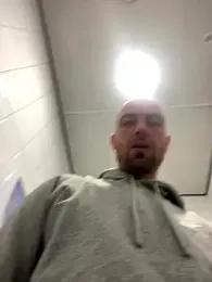 Rotteei1 webcam model stream image