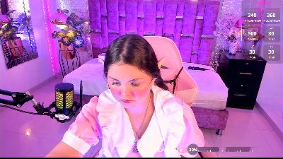 ShylySweet webcam model stream image