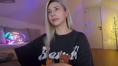 KhloeK webcam model stream image