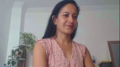 GOLDENBOOTY webcam model stream image