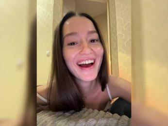 whiteTEA webcam model stream image