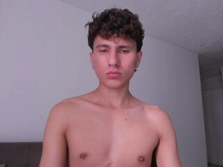 Mugly Yoshida webcam model stream image