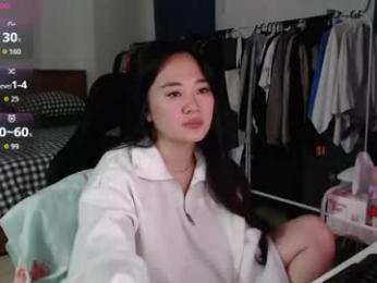 sexypenguin13 webcam chaturbate model stream image