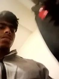 monster_33 webcam model stream image