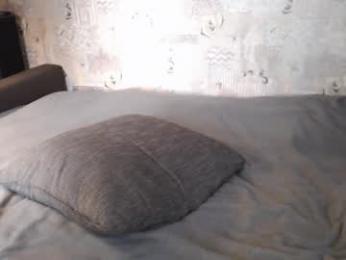 cute_oliver webcam model stream image