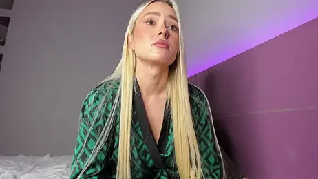 CrazyWomen webcam stripchat model stream image