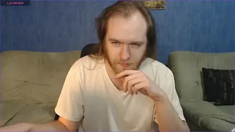 Touch_me_more_please webcam stripchat model stream image