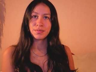 emmygomez webcam model stream image