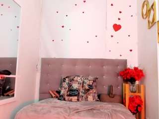 emma-foxx1 webcam camsoda model stream image