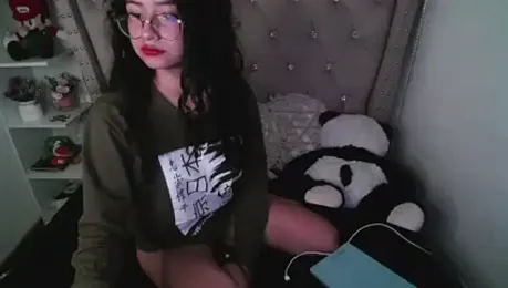 CherieCurl webcam model stream image