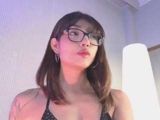 sky-rose webcam model stream image