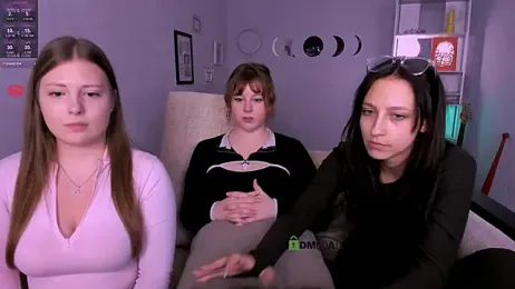 lola_sun12 webcam model stream image