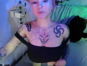 Mini0Melloo webcam bongacams model stream image