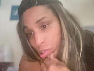 loveyoursoul4uitsdeep webcam model stream image