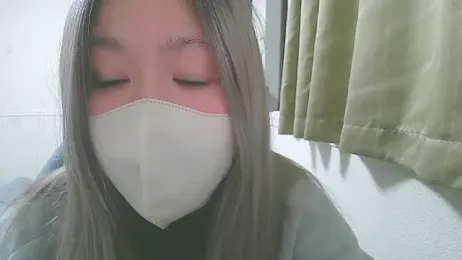 Remi_official webcam model stream image