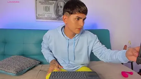 Lyam_ap webcam model stream image