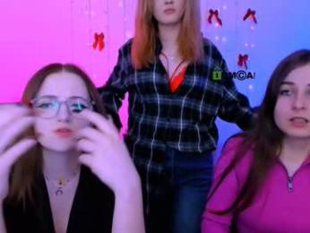 luna_berryy webcam model stream image