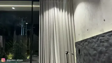 Golden_Aline webcam model stream image