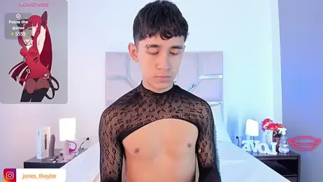 Thayler_jones webcam stripchat model stream image