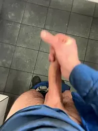 lukasDickpic12 webcam model stream image