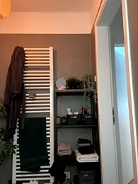 Elenascrib webcam model stream image