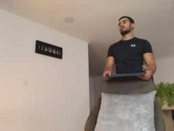 andrew_west_ webcam model stream image