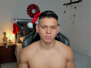 Stefan Lennox webcam model stream image