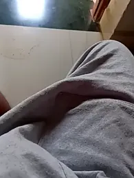 IDreamCum webcam model stream image