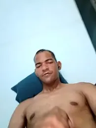 peubaianop19c webcam model stream image