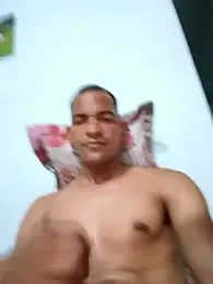 peubaianop19c webcam stripchat model stream image