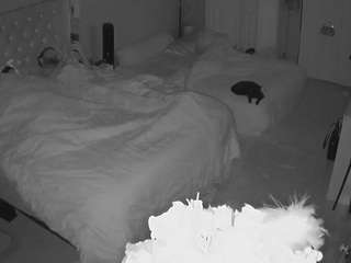 voyeurcam-house-charleys-room webcam camsoda model stream image