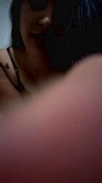 NadiaGzz webcam model stream image