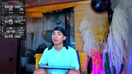 AlanCutee webcam model stream image