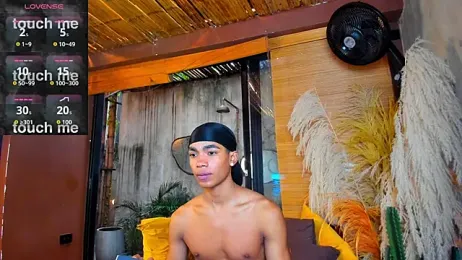 AlanCutee webcam model stream image