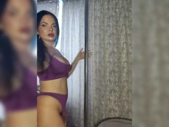 Kirakedi webcam model stream image