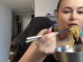 Nancy Rowe webcam flirt4free model stream image