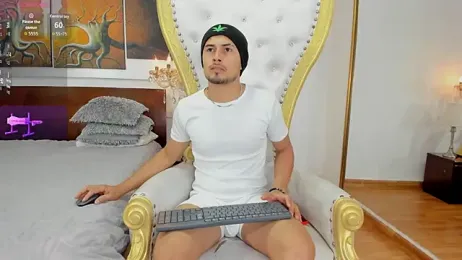 Valentiinoss webcam stripchat model stream image