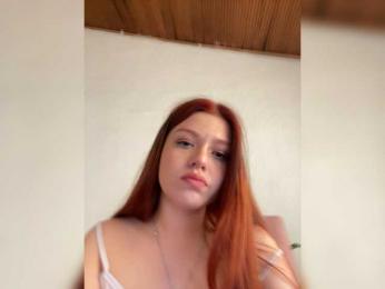 Pamela-Velvet webcam model stream image