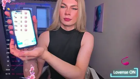 adeline_trans webcam stripchat model stream image