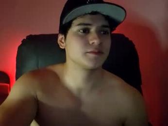 lilhotnando webcam model stream image