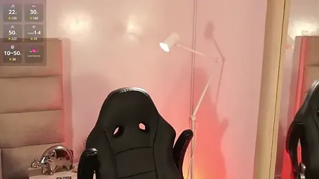 lexiee_grey_ webcam model stream image