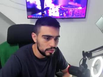 lia_and_felipe webcam model stream image