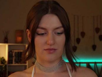 Lianna webcam model stream image